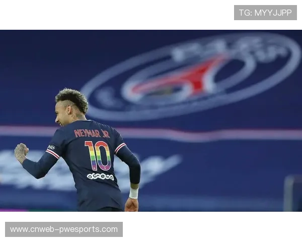 巴黎圣日耳曼绝杀展现冠军韧性,少一人作战逆转 巴黎圣日耳曼绝杀展现冠军韧性,少一人作战逆转