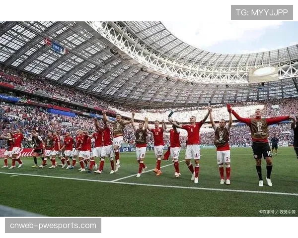 哈兰德双响助曼城3-1客胜拜仁，占得晋级先机